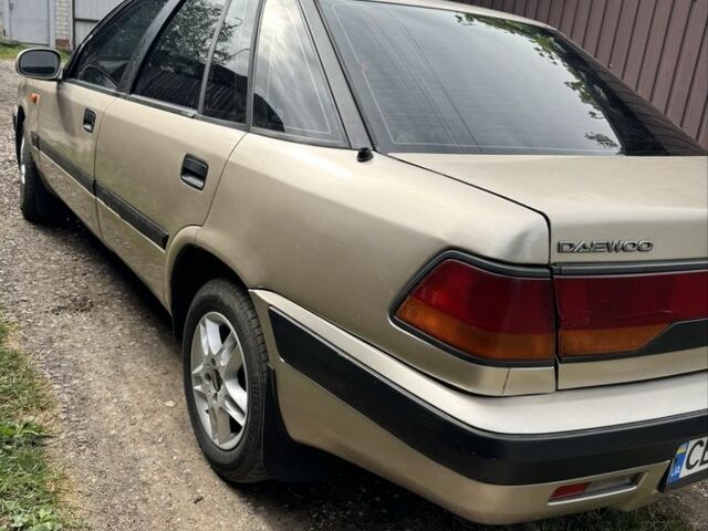 Бежевый Дэу Winstorm, объемом двигателя 2 л и пробегом 280 тыс. км за 1300 $, фото 3 на Automoto.ua