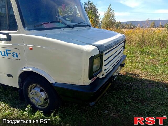 Белый Даф 400, объемом двигателя 2.4 л и пробегом 400 тыс. км за 2800 $, фото 1 на Automoto.ua