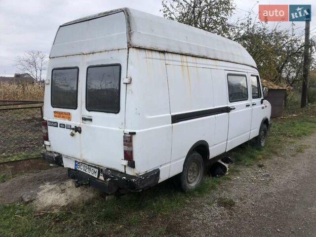 Білий Даф 400 груз., об'ємом двигуна 2.5 л та пробігом 280 тис. км за 1750 $, фото 1 на Automoto.ua