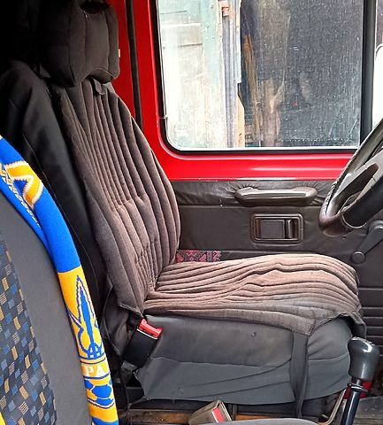 Красный Даф 400, объемом двигателя 2.5 л и пробегом 300 тыс. км за 2700 $, фото 9 на Automoto.ua