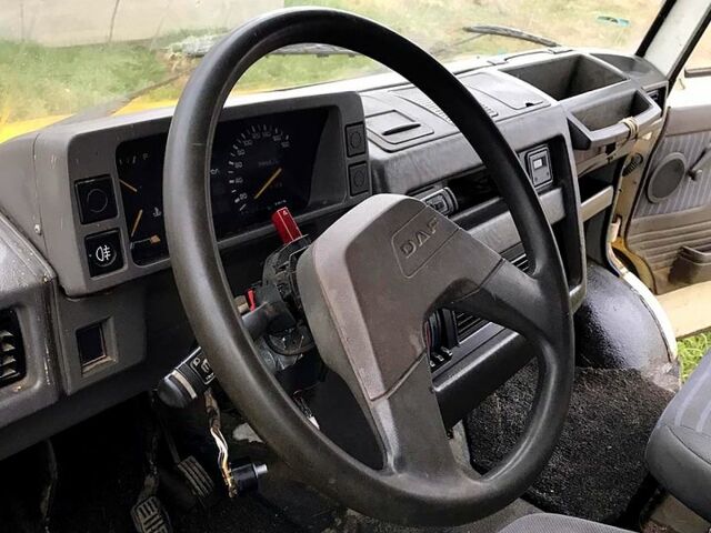 Даф 400, объемом двигателя 25 л и пробегом 300 тыс. км за 1200 $, фото 6 на Automoto.ua