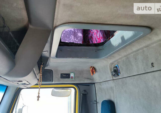 Желтый Даф 45, объемом двигателя 3.9 л и пробегом 900 тыс. км за 14500 $, фото 4 на Automoto.ua