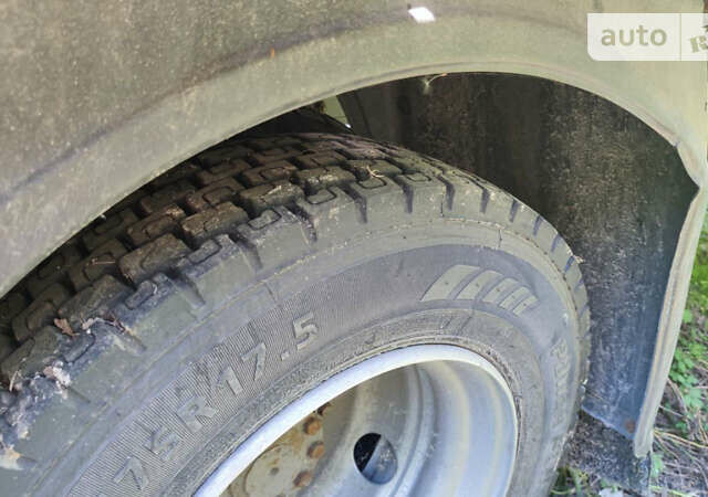 Желтый Даф 45, объемом двигателя 3.9 л и пробегом 900 тыс. км за 14500 $, фото 6 на Automoto.ua