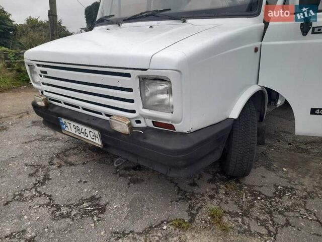 Белый Даф 600, объемом двигателя 2.5 л и пробегом 300 тыс. км за 2800 $, фото 10 на Automoto.ua