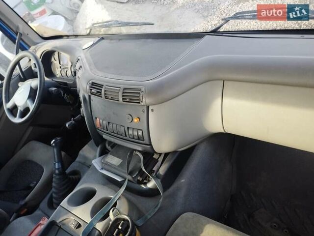 Синий Даф 85, объемом двигателя 0 л и пробегом 379 тыс. км за 31109 $, фото 4 на Automoto.ua