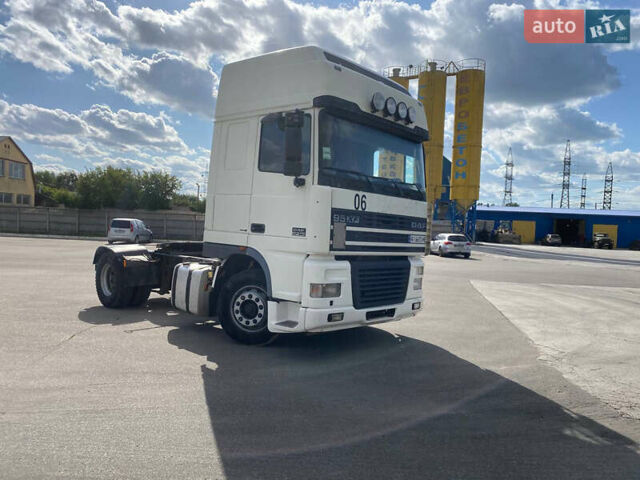 Білий Даф 95, об'ємом двигуна 12.6 л та пробігом 1 тис. км за 25000 $, фото 3 на Automoto.ua