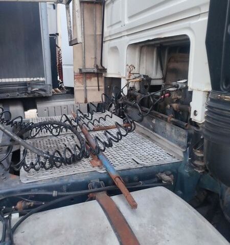 Белый Даф 95, объемом двигателя 0 л и пробегом 9 тыс. км за 24500 $, фото 18 на Automoto.ua