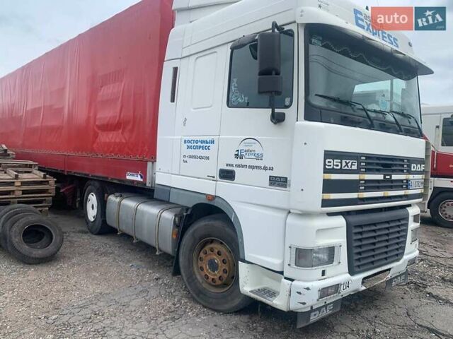 Білий Даф 95, об'ємом двигуна 0 л та пробігом 1 тис. км за 11000 $, фото 4 на Automoto.ua