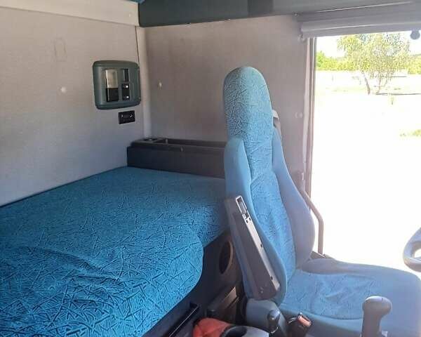 Бежевый Даф 95, объемом двигателя 12.58 л и пробегом 1 тыс. км за 11000 $, фото 6 на Automoto.ua