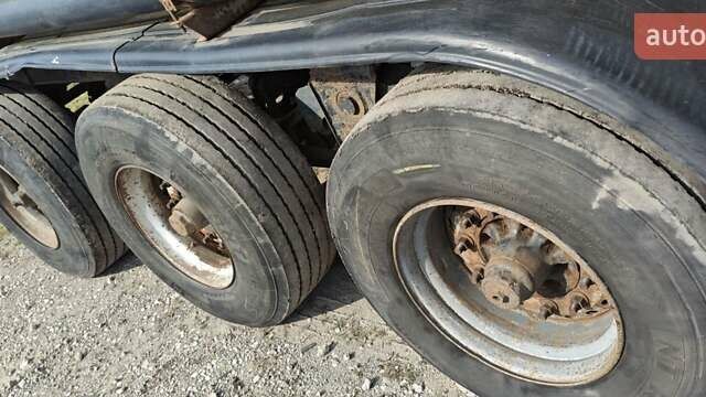 Даф 95 1999 у Дніпро (Дніпропетровську) на Automoto.ua Жовтий Даф 95, об'ємом двигуна 12.58 л та пробігом 1 тис. км за 8000 $, фото 15 на Automoto.ua