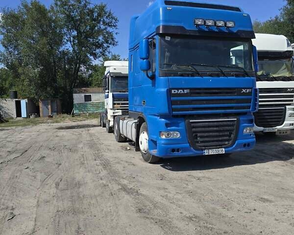 Синий Даф 95, объемом двигателя 12.58 л и пробегом 800 тыс. км за 5999 $, фото 2 на Automoto.ua