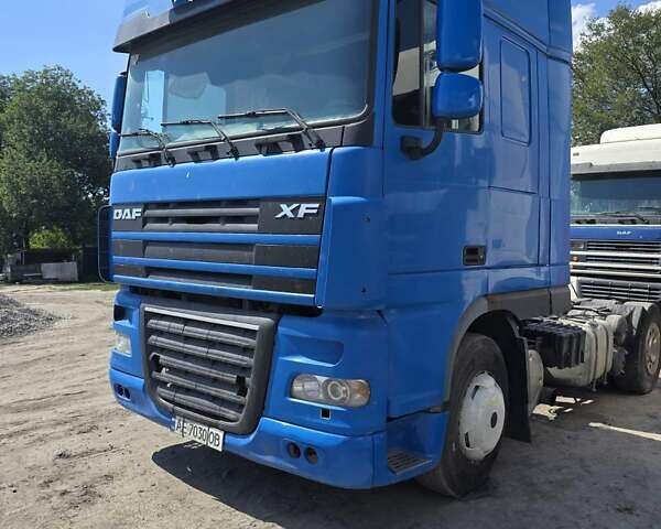 Синий Даф 95, объемом двигателя 12.58 л и пробегом 800 тыс. км за 5999 $, фото 11 на Automoto.ua