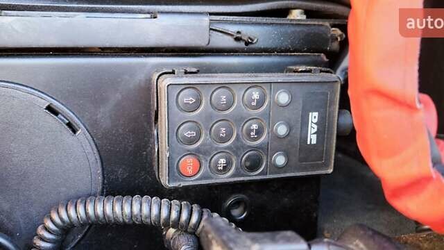 Оранжевый Даф 95, объемом двигателя 12.58 л и пробегом 137 тыс. км за 33999 $, фото 16 на Automoto.ua