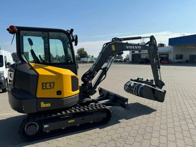 Даф 95 XF 380, объемом двигателя 12.58 л и пробегом 0 тыс. км за 71000 $, фото 5 на Automoto.ua