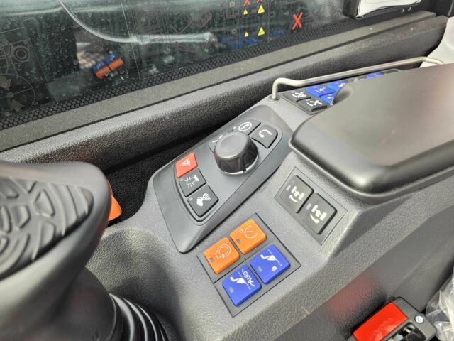 Даф 95 XF 380, объемом двигателя 12.58 л и пробегом 0 тыс. км за 170000 $, фото 6 на Automoto.ua