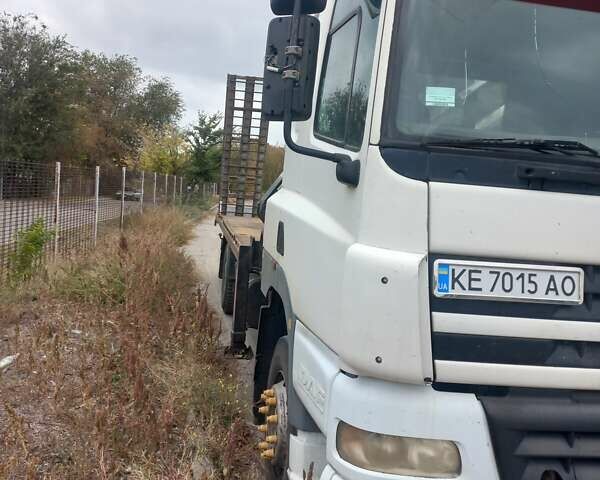 Белый Даф СФ, объемом двигателя 12.58 л и пробегом 999 тыс. км за 32500 $, фото 2 на Automoto.ua