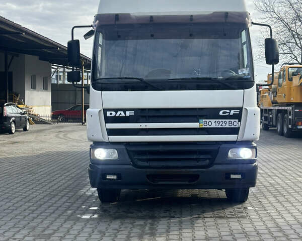 Белый Даф СФ, объемом двигателя 5.88 л и пробегом 700 тыс. км за 16000 $, фото 1 на Automoto.ua