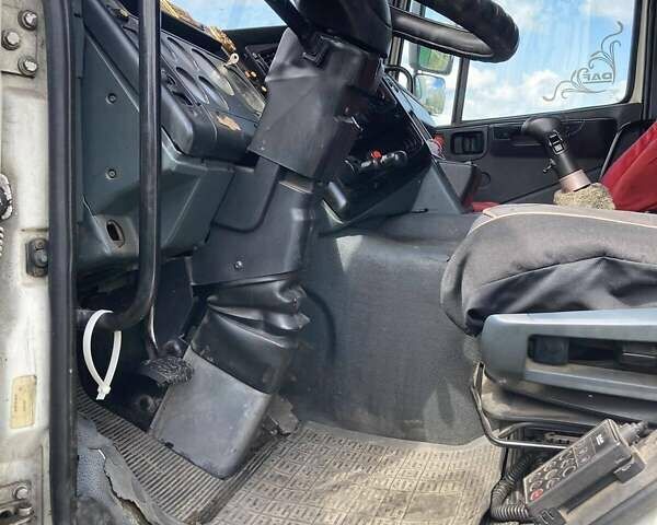 Белый Даф СФ, объемом двигателя 9.19 л и пробегом 732 тыс. км за 9200 $, фото 7 на Automoto.ua