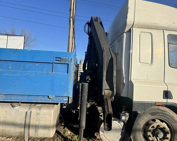 Белый Даф СФ, объемом двигателя 6.3 л и пробегом 911 тыс. км за 21500 $, фото 2 на Automoto.ua