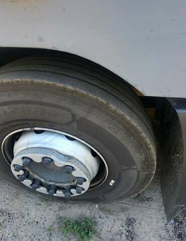 Білий Даф CF, об'ємом двигуна 12.6 л та пробігом 910 тис. км за 13000 $, фото 1 на Automoto.ua