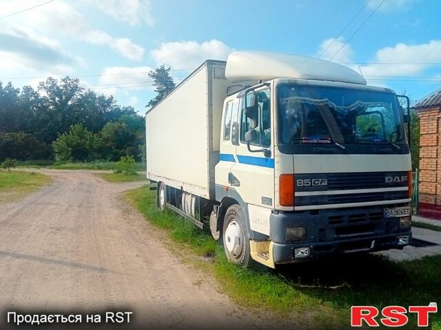 Білий Даф CF, об'ємом двигуна 12 л та пробігом 990 тис. км за 10000 $, фото 4 на Automoto.ua
