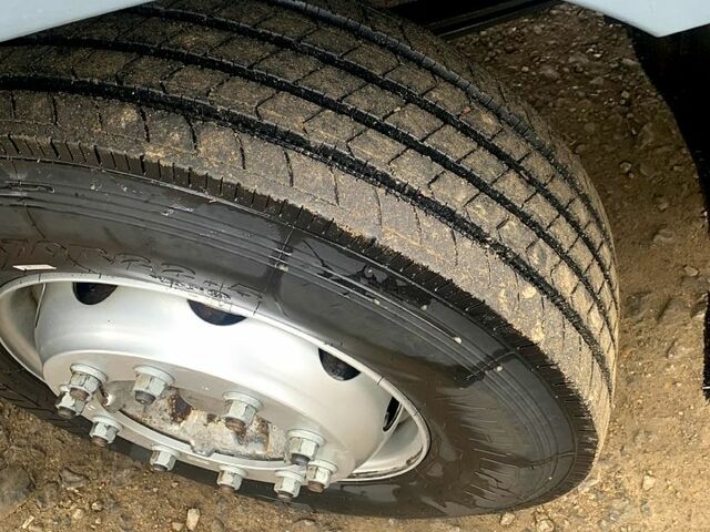 Білий Даф CF, об'ємом двигуна 12.6 л та пробігом 1000 тис. км за 12500 $, фото 3 на Automoto.ua