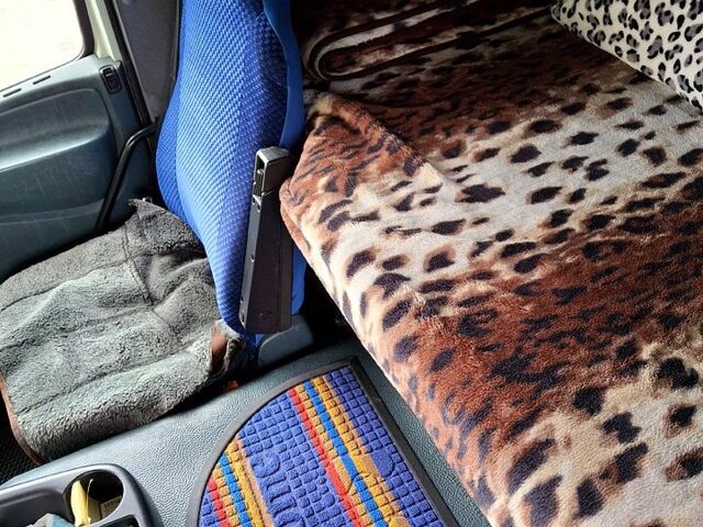 Білий Даф CF, об'ємом двигуна 9.2 л та пробігом 67000 тис. км за 17500 $, фото 1 на Automoto.ua