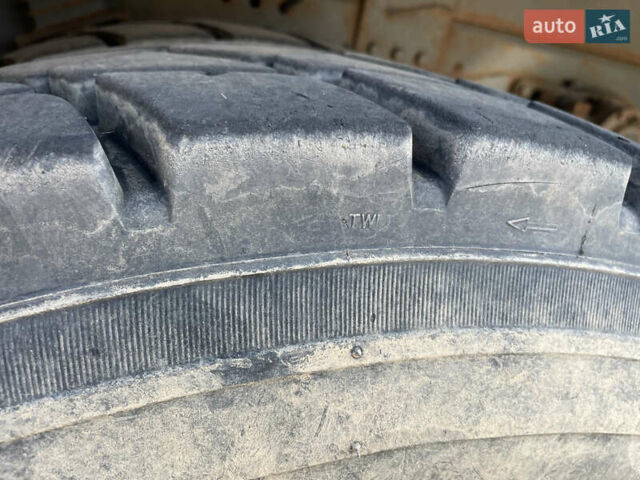 Белый Даф СФ, объемом двигателя 12.58 л и пробегом 732 тыс. км за 43700 $, фото 7 на Automoto.ua