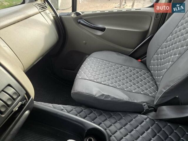 Білий Даф CF, об'ємом двигуна 12.9 л та пробігом 295 тис. км за 55000 $, фото 28 на Automoto.ua