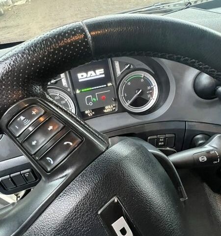 Белый Даф СФ, объемом двигателя 12.9 л и пробегом 467 тыс. км за 32000 $, фото 13 на Automoto.ua