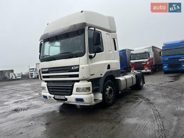 Белый Даф СФ, объемом двигателя 12.9 л и пробегом 142 тыс. км за 9000 $, фото 1 на Automoto.ua