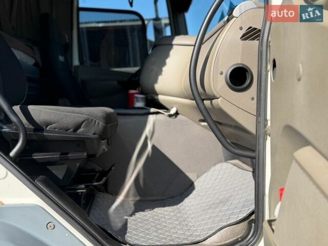 Білий Даф CF, об'ємом двигуна 12.9 л та пробігом 200 тис. км за 11000 $, фото 32 на Automoto.ua