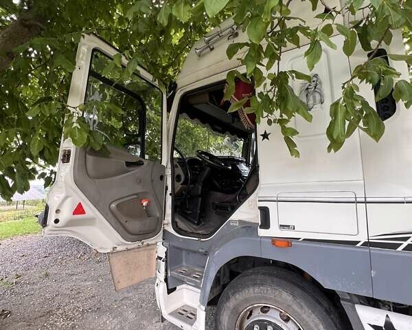 Белый Даф СФ, объемом двигателя 12.9 л и пробегом 999 тыс. км за 30000 $, фото 6 на Automoto.ua