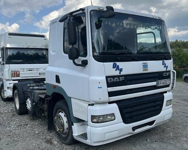 Белый Даф СФ, объемом двигателя 12.9 л и пробегом 890 тыс. км за 14200 $, фото 2 на Automoto.ua