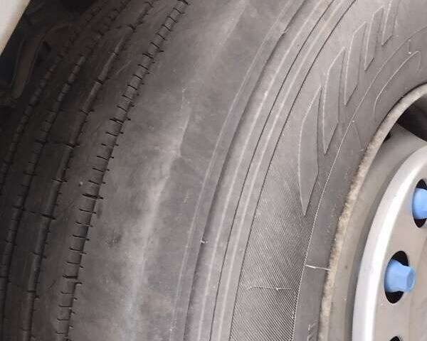 Білий Даф CF, об'ємом двигуна 0 л та пробігом 800 тис. км за 18000 $, фото 1 на Automoto.ua