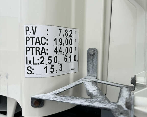 Белый Даф СФ, объемом двигателя 12.9 л и пробегом 850 тыс. км за 23000 $, фото 11 на Automoto.ua