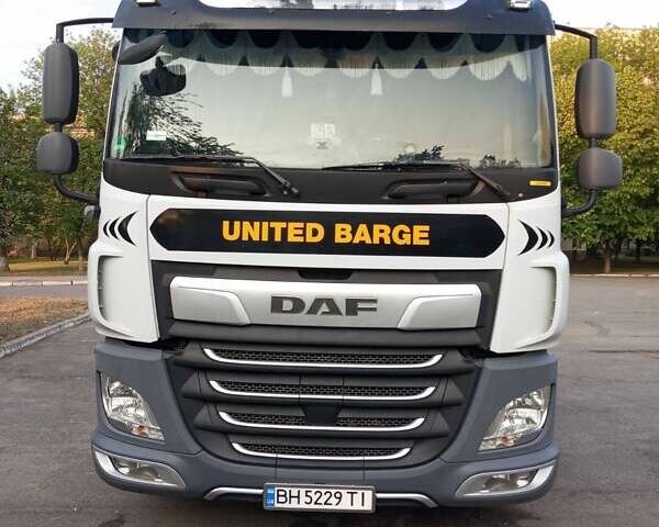 Белый Даф СФ, объемом двигателя 10.84 л и пробегом 598 тыс. км за 24500 $, фото 5 на Automoto.ua