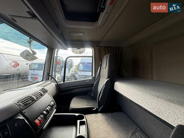 Даф СФ 2019 в Киеве на Automoto.ua Белый Даф СФ, объемом двигателя 12.9 л и пробегом 345 тыс. км за 29999 $, фото 26 на Automoto.ua