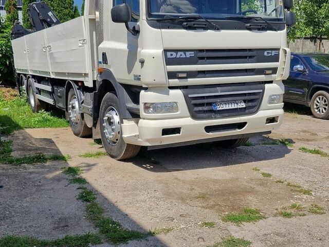 Білий Даф CF, об'ємом двигуна 12.4 л та пробігом 565 тис. км за 75000 $, фото 1 на Automoto.ua