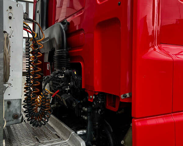 Красный Даф СФ, объемом двигателя 10.84 л и пробегом 1000 тыс. км за 28000 $, фото 5 на Automoto.ua