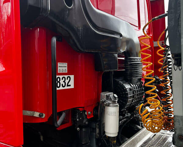 Красный Даф СФ, объемом двигателя 10.84 л и пробегом 1000 тыс. км за 28000 $, фото 8 на Automoto.ua