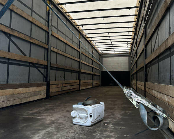 Червоний Даф CF, об'ємом двигуна 0 л та пробігом 1000 тис. км за 17000 $, фото 7 на Automoto.ua