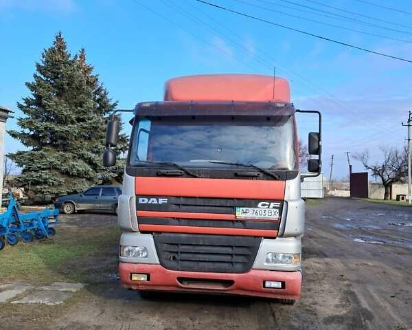 Красный Даф СФ, объемом двигателя 12.58 л и пробегом 2 тыс. км за 13000 $, фото 1 на Automoto.ua