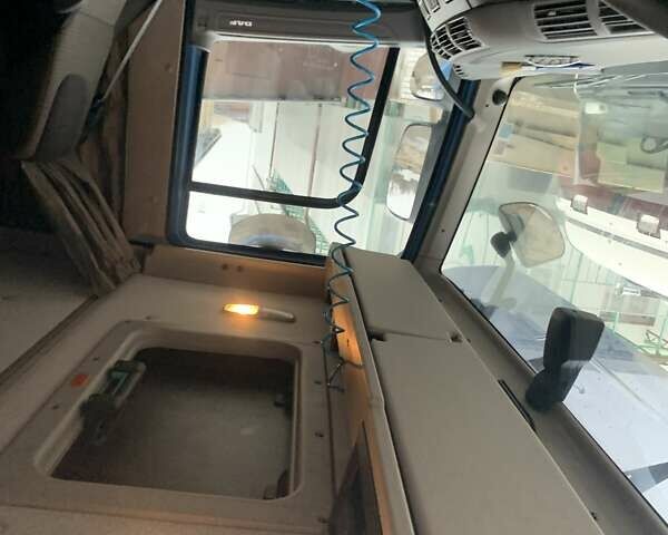 Синій Даф CF, об'ємом двигуна 12.9 л та пробігом 600 тис. км за 20000 $, фото 12 на Automoto.ua