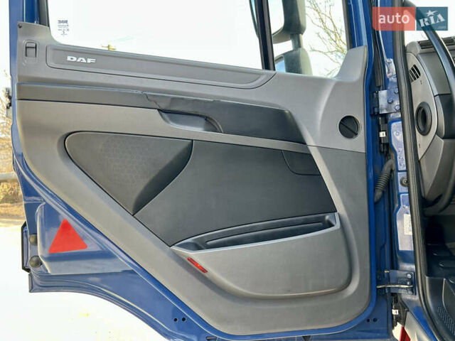 Синий Даф СФ, объемом двигателя 0 л и пробегом 740 тыс. км за 21500 $, фото 8 на Automoto.ua
