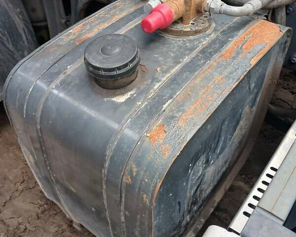 Зеленый Даф СФ, объемом двигателя 10.8 л и пробегом 869 тыс. км за 22000 $, фото 2 на Automoto.ua