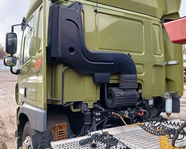 Зеленый Даф СФ, объемом двигателя 10.8 л и пробегом 869 тыс. км за 22000 $, фото 1 на Automoto.ua