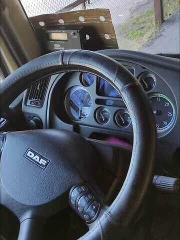 Белый Даф ФА, объемом двигателя 6.69 л и пробегом 989 тыс. км за 15900 $, фото 2 на Automoto.ua