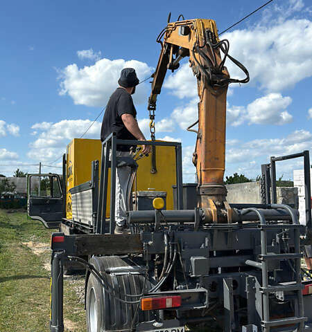 Зеленый Даф ФА, объемом двигателя 5.88 л и пробегом 365 тыс. км за 15750 $, фото 5 на Automoto.ua