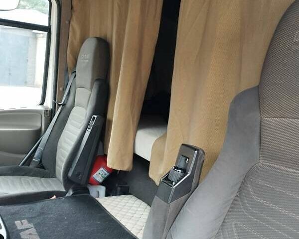 Белый Даф ФТ, объемом двигателя 12.9 л и пробегом 1 тыс. км за 14999 $, фото 8 на Automoto.ua